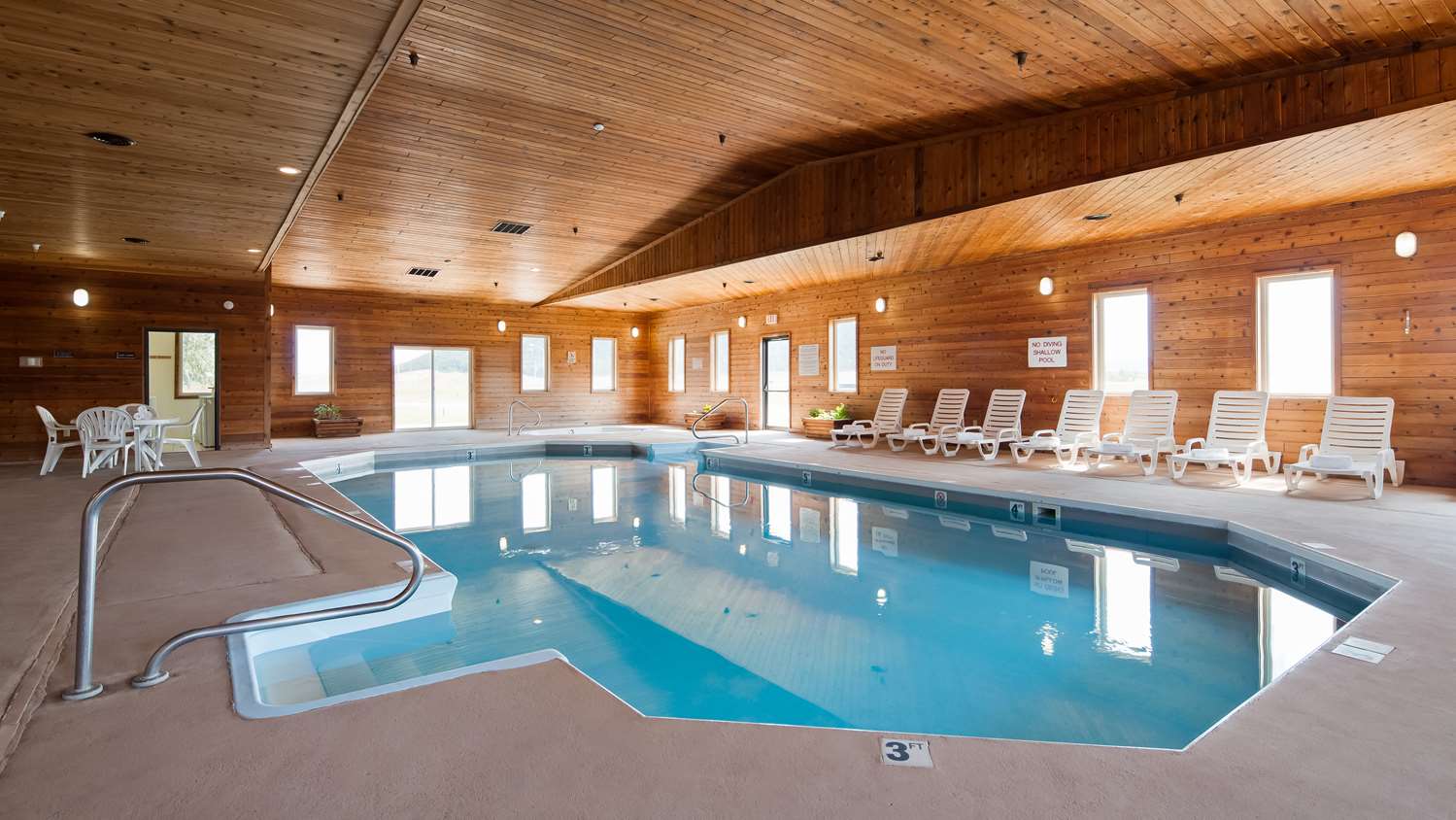 Serena Inn & Suites- Sundance 6/13