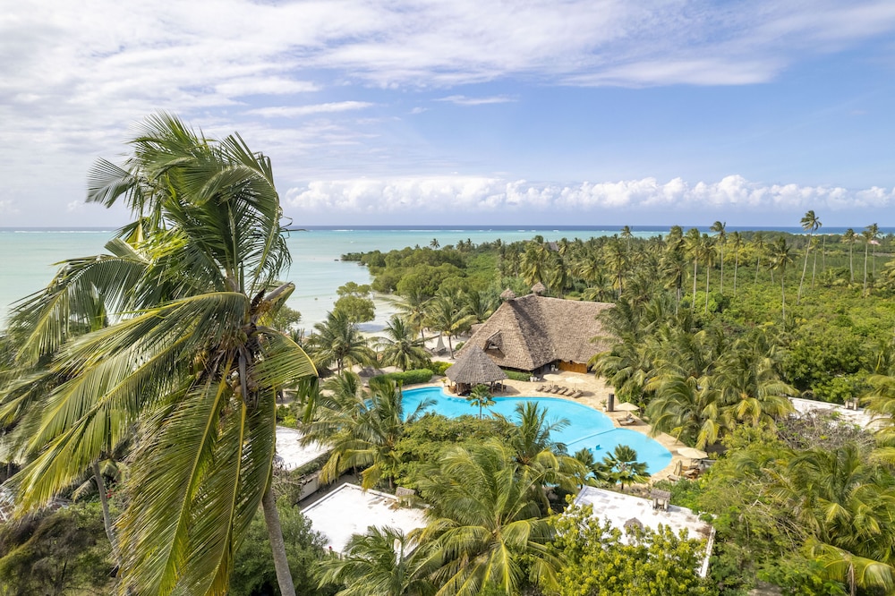 White Paradise Zanzibar 52/61