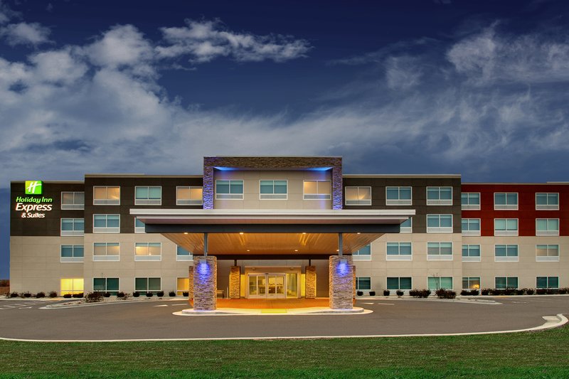 Holiday Inn Express and Suites Mt Sterling North 3/72