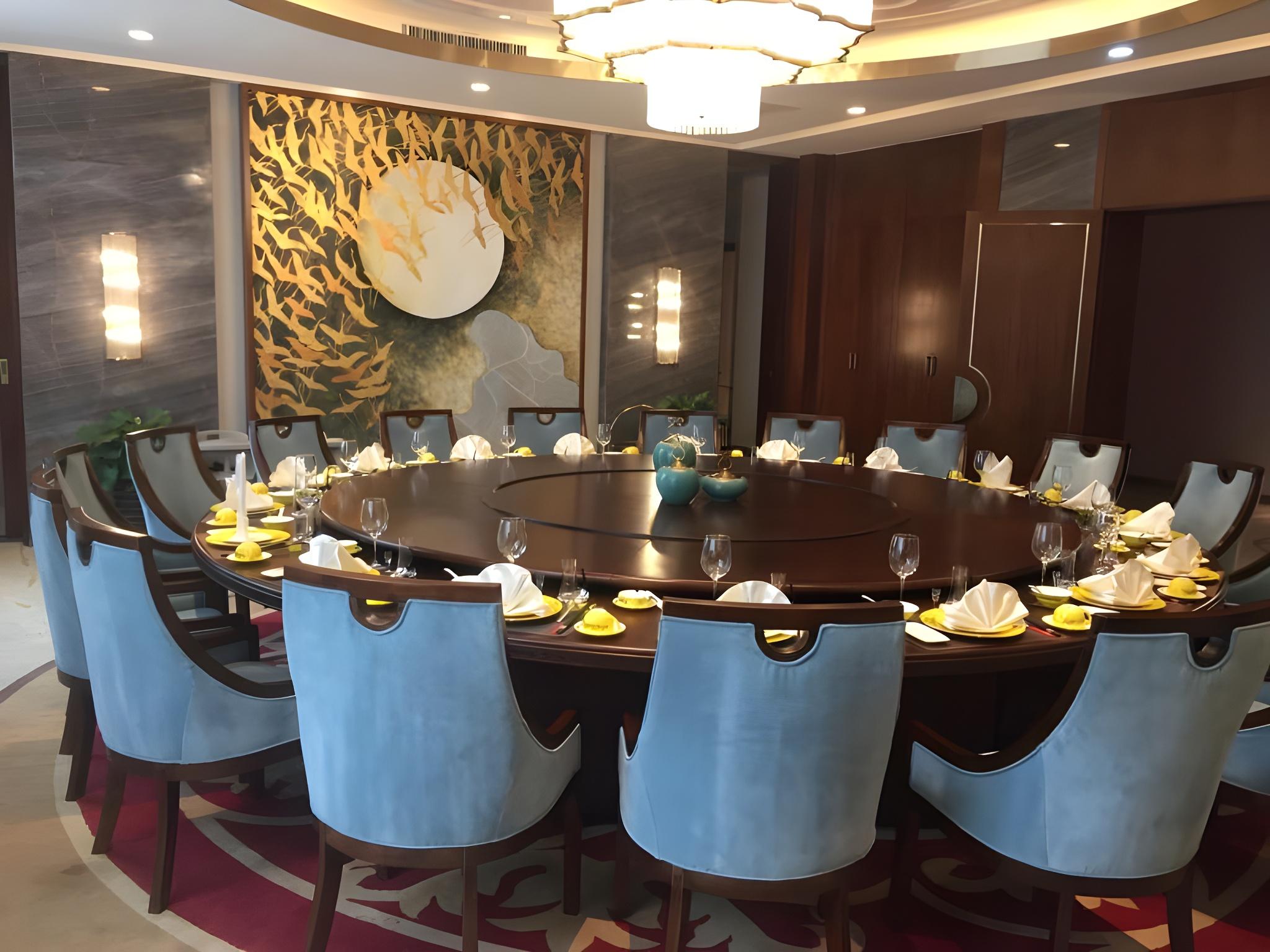 GreenTree Eastern Xiangyang Zhongyuan West Road Hotel 14/23