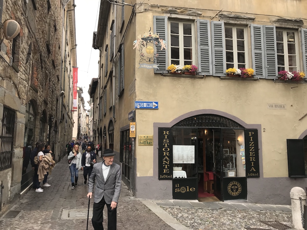 Il Sole Bergamo 36/50
