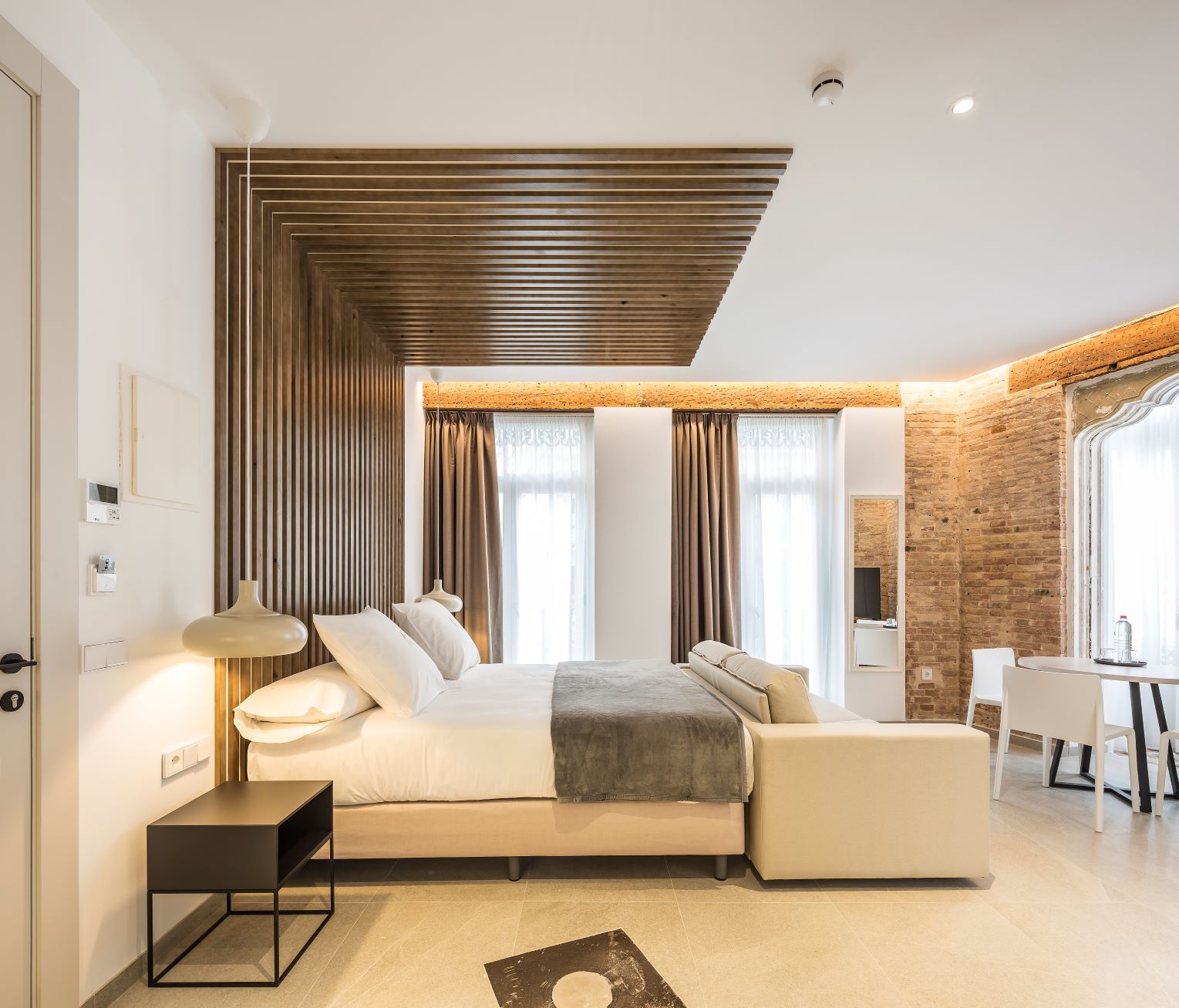 Mon Suites Benlliure 4/23