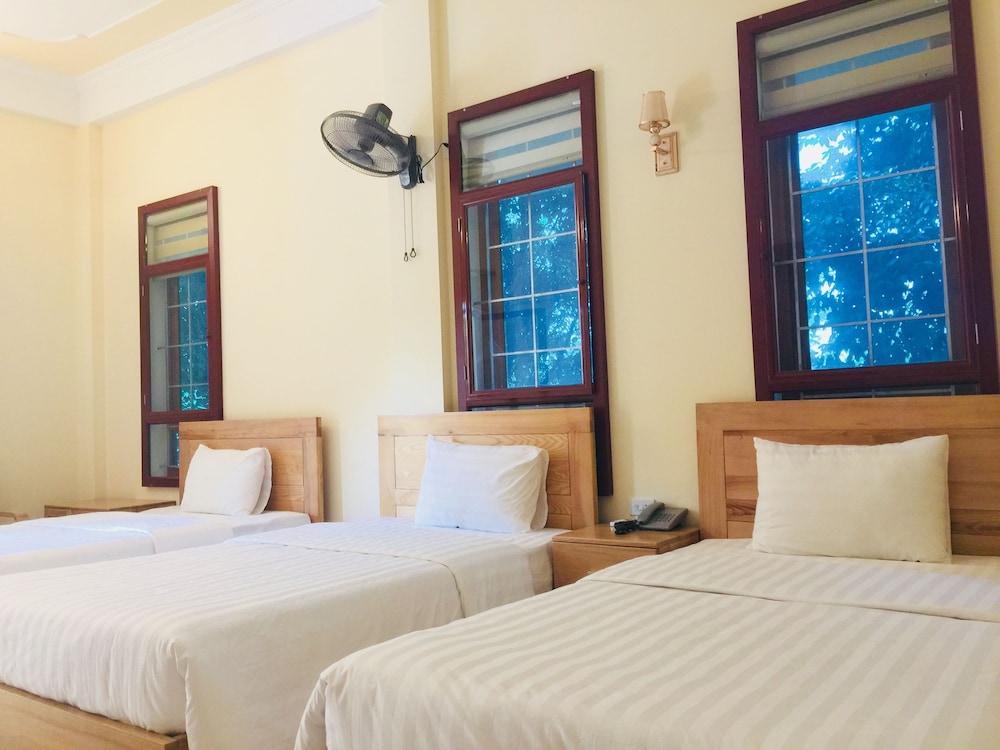 1 BEDROOM, PANORAMIC, TRIPLE, COURTYARD VIEW, COURTYARD AREA