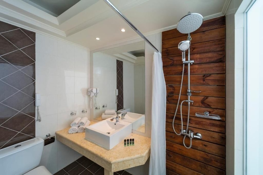 All Senses Ocean Blue Sea Side Resort By Anayia All Inclusive Resorts 44/45