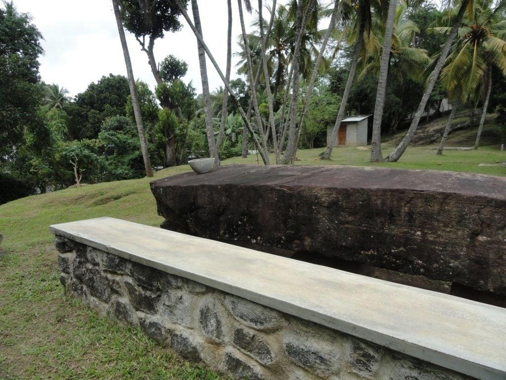 Serendip Stone Hotel and Bungalow 28/41