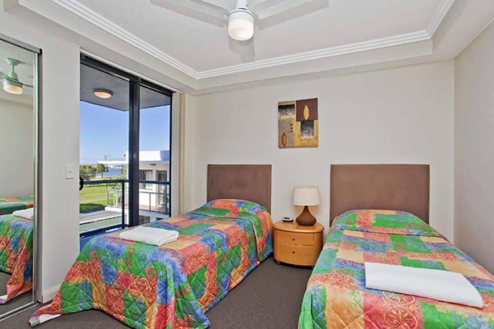 Aqualine Apartments 32/74