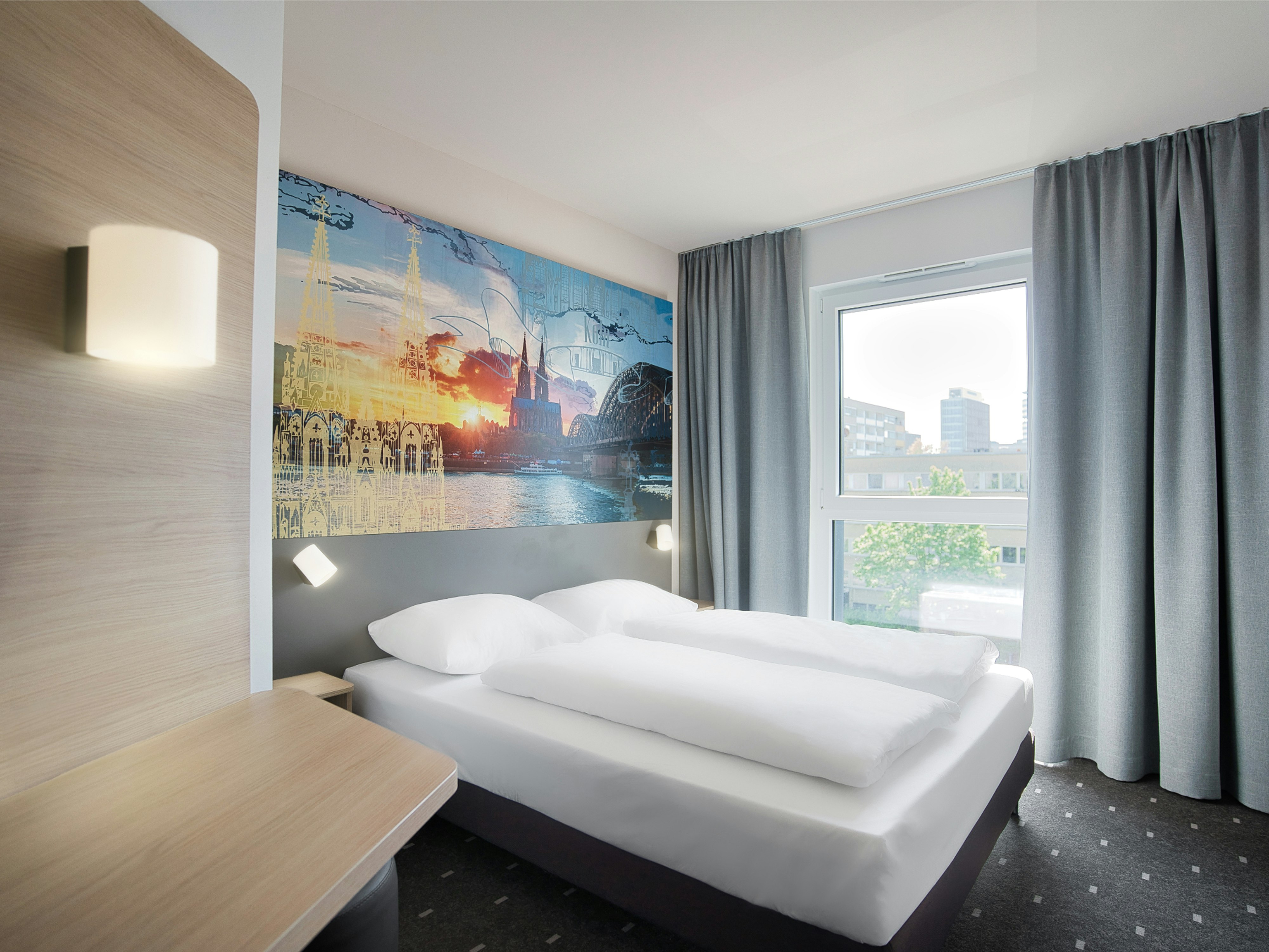 B&B Hotel Koln-City 10/25