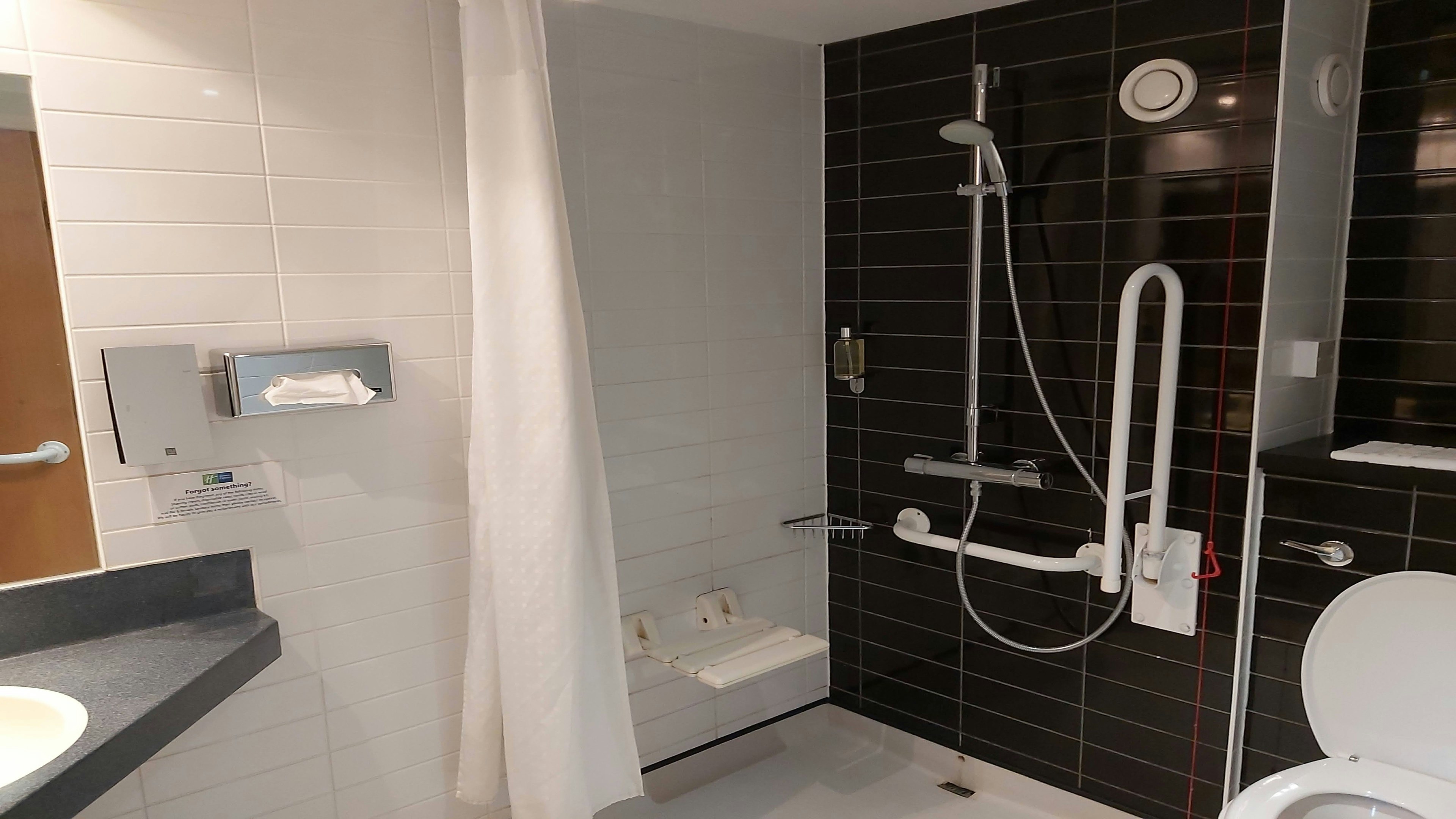 Holiday Inn Express Leeds East 30/32