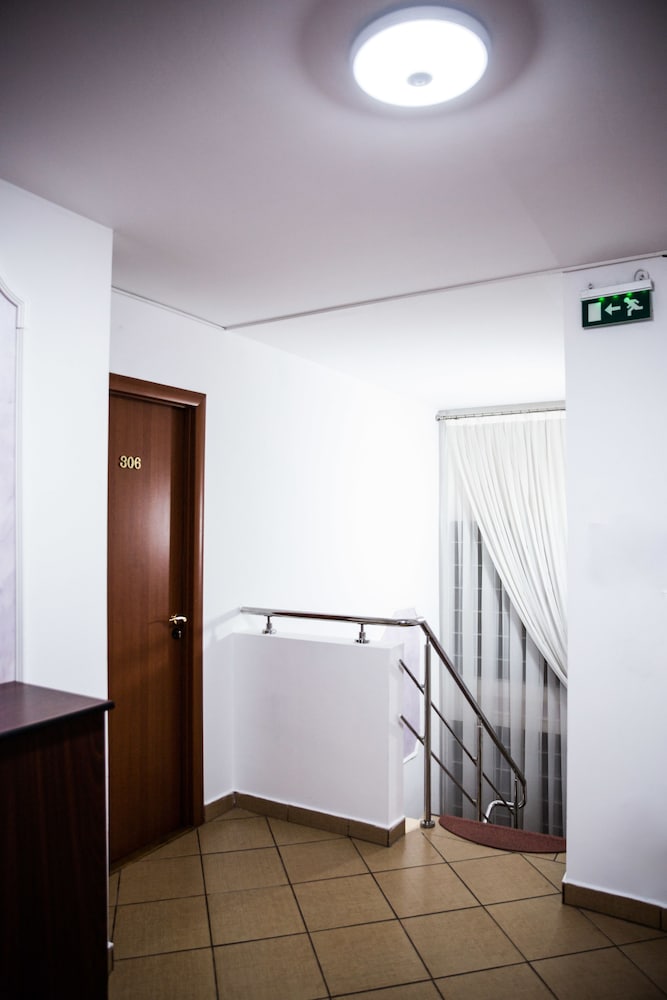Hotel La Casa Nord 11/65