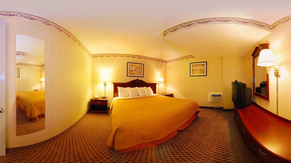 Quality Inn And Suites Southlake 29/49