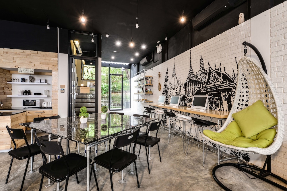 The Cube Hostel 47/56
