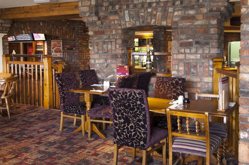 Premier Inn Llanelli Central West 50/62