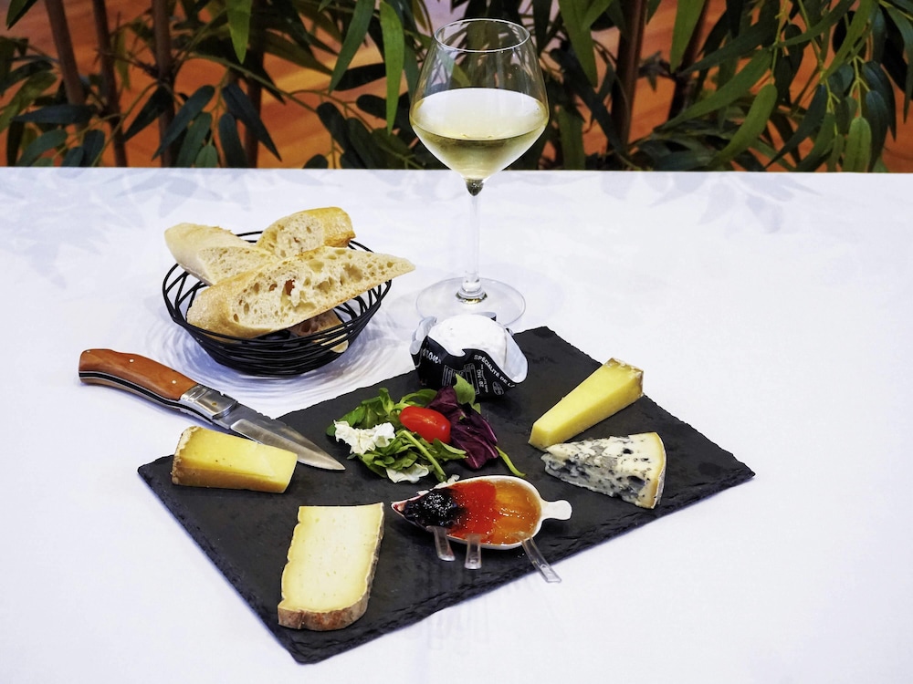 Mercure Saint Nectaire Spa and Bien etre Hotel 32/49
