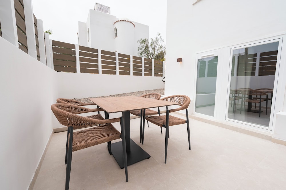 Apartamentos Blancosol 25/45