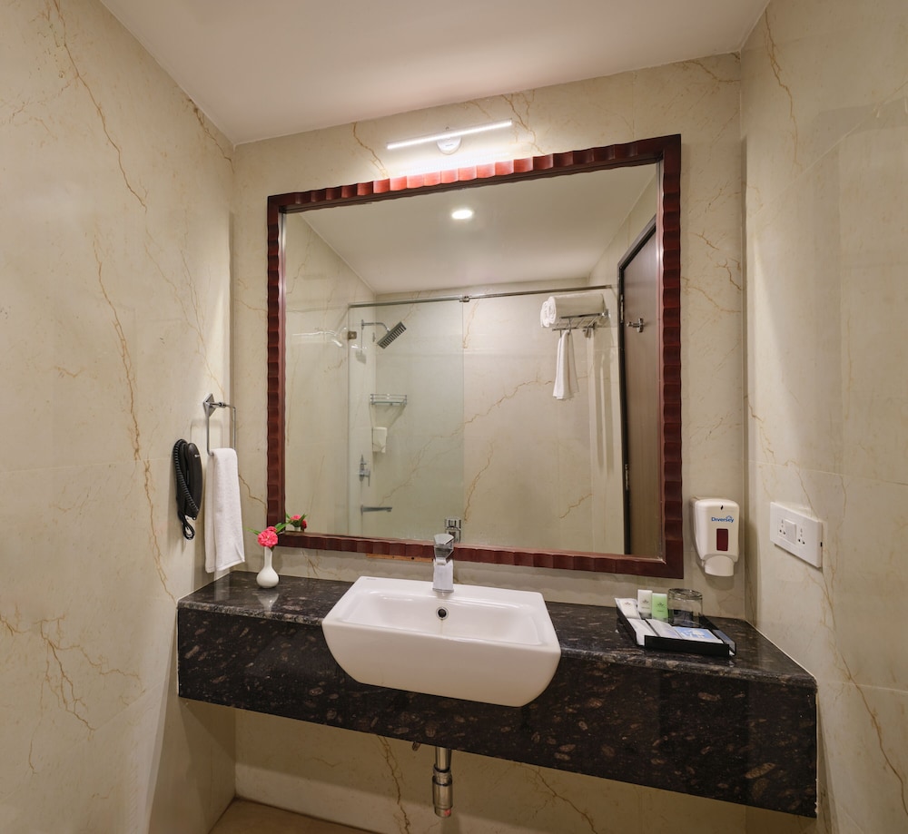 DAIWIK HOTELS RAMESWARAM 49/50