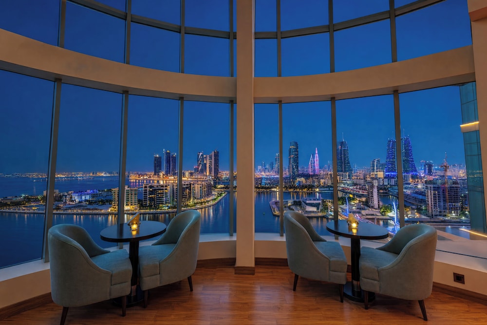 Aqua Vista Bahrain 45/54
