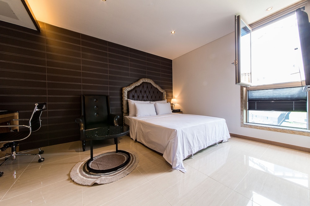 Boutique Hotel Sb Yeouido 12/66