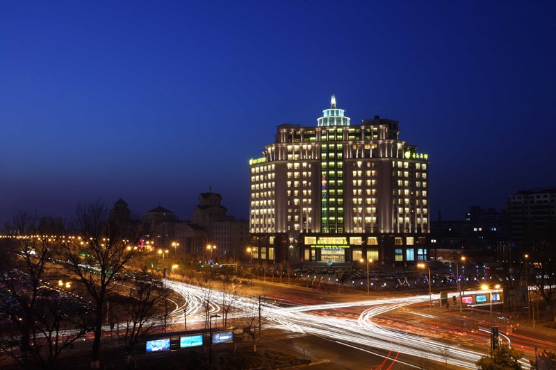 New Century Grand Changchun 2/2