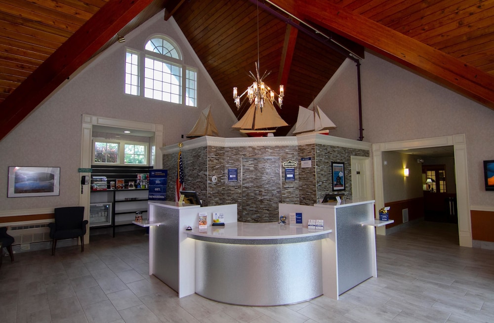 Best Western Plus Plattsburgh 3/47