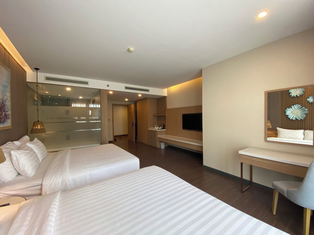 Virgo Hotel 28/79