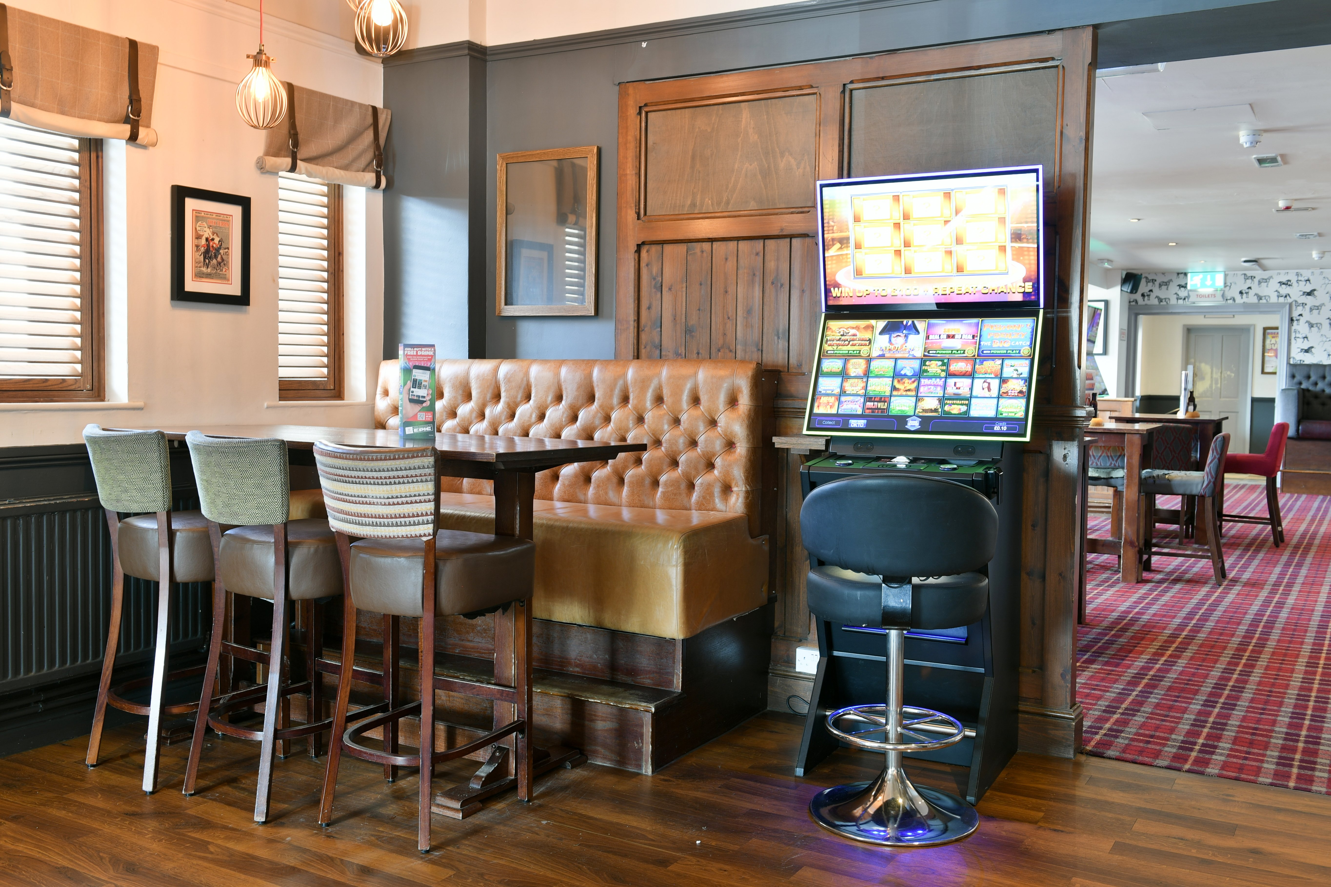 Highwayman Hotel 17/19