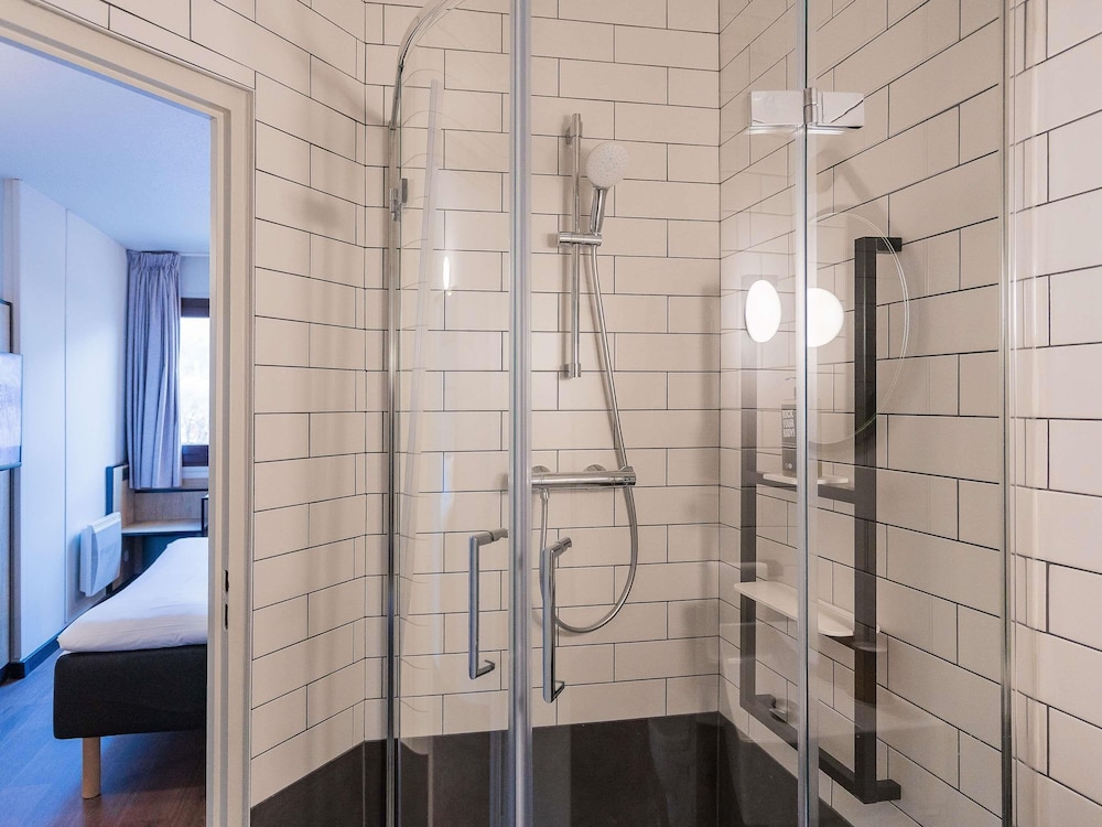 Ibis Grenoble Gare 3/56