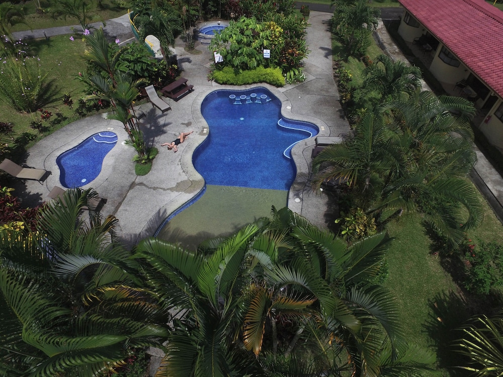 Arenal Volcano Inn 61/69
