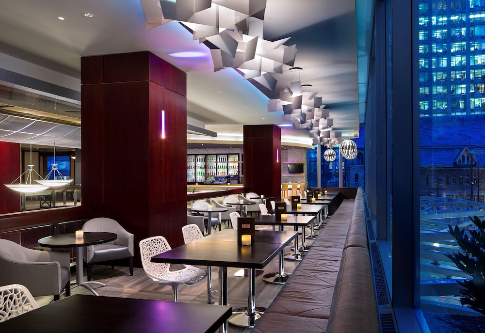 HYATT REGENCY VANCOUVER 43/72