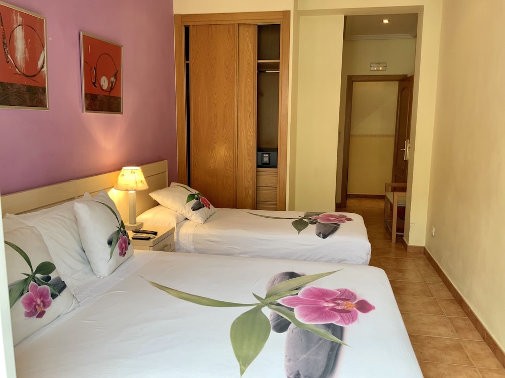 Hostal Luz 20/72