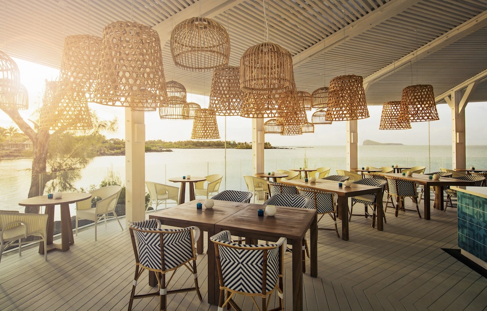 LUX Grand Gaube Resort and Villa 66/80