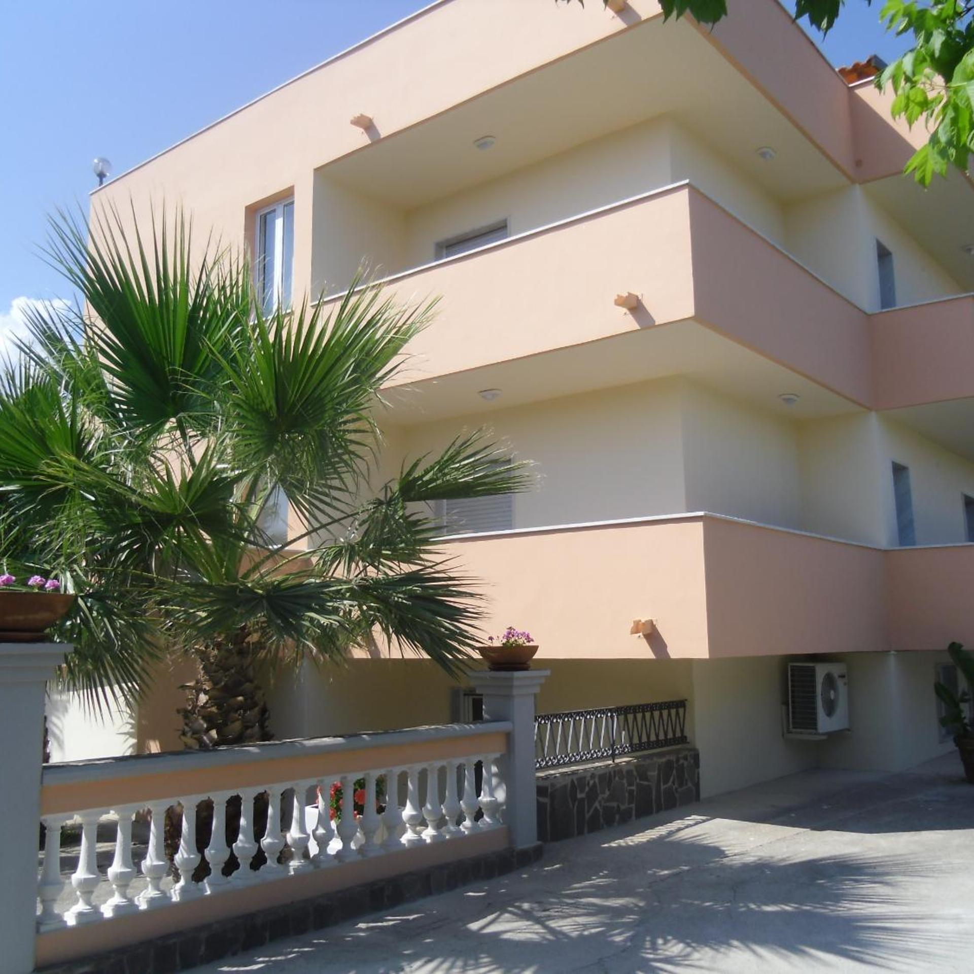Villa Laura Hotel 3/52