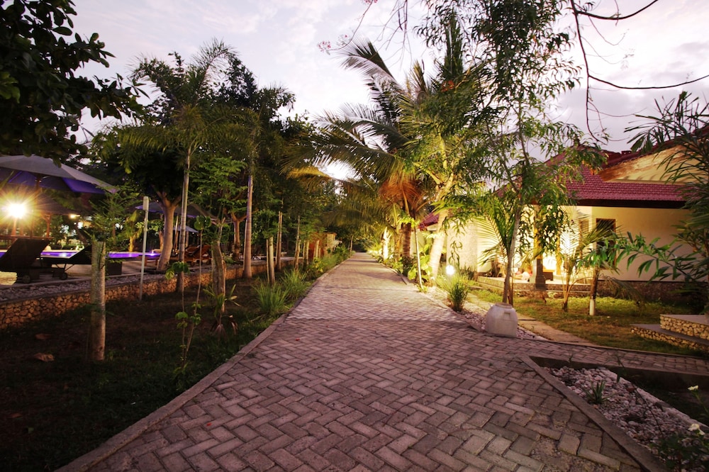 Ring Sameton Resort Hotel 33/45