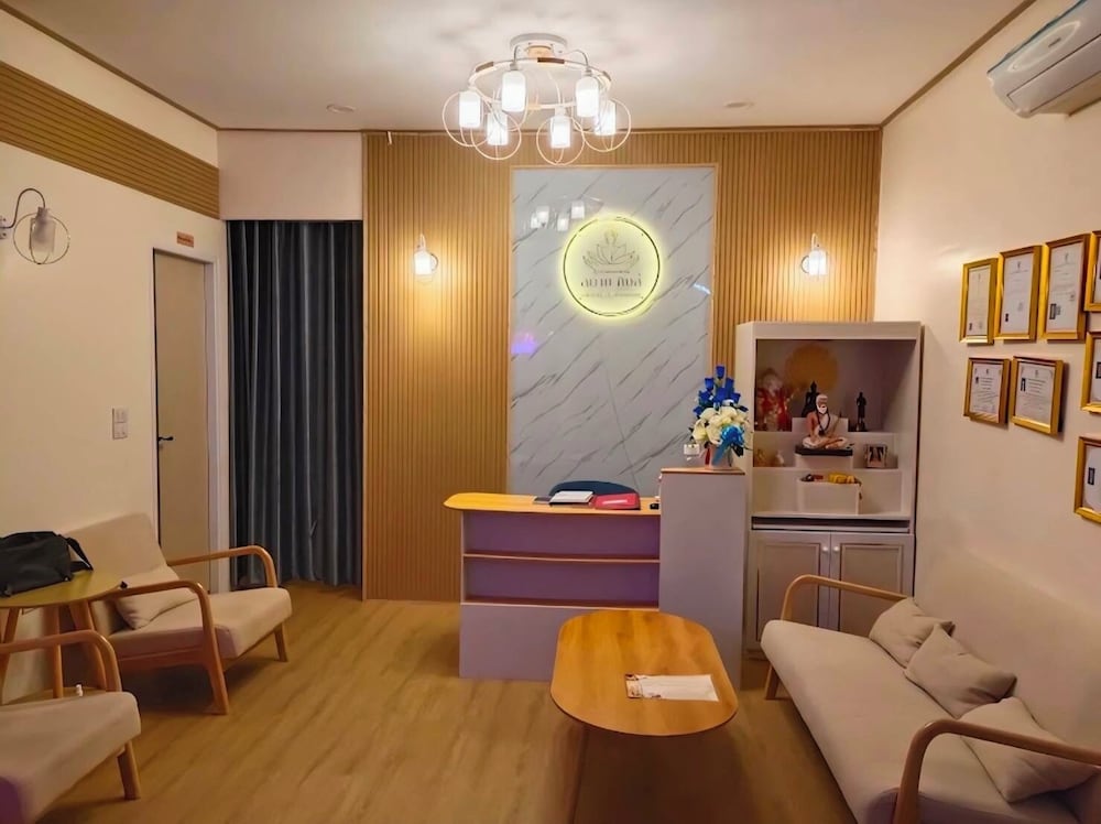 Sabai Hotel 26/50