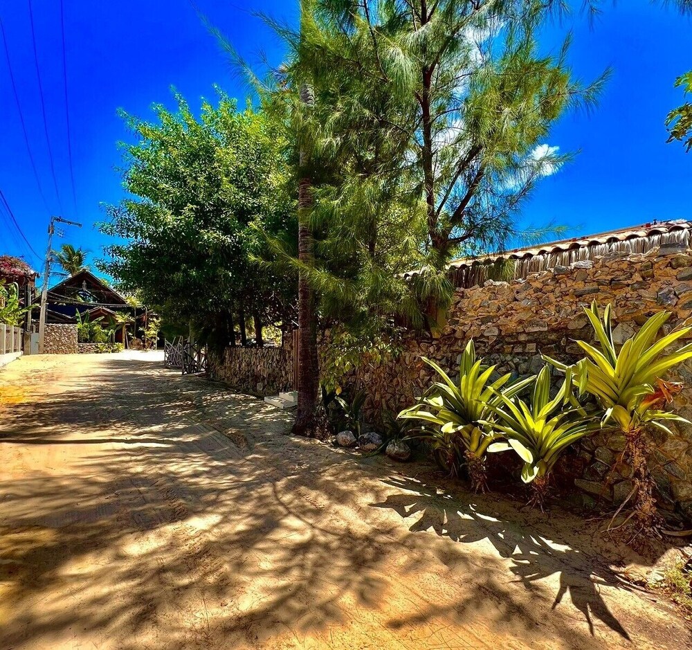 Aloha Village Bangalos 47/50