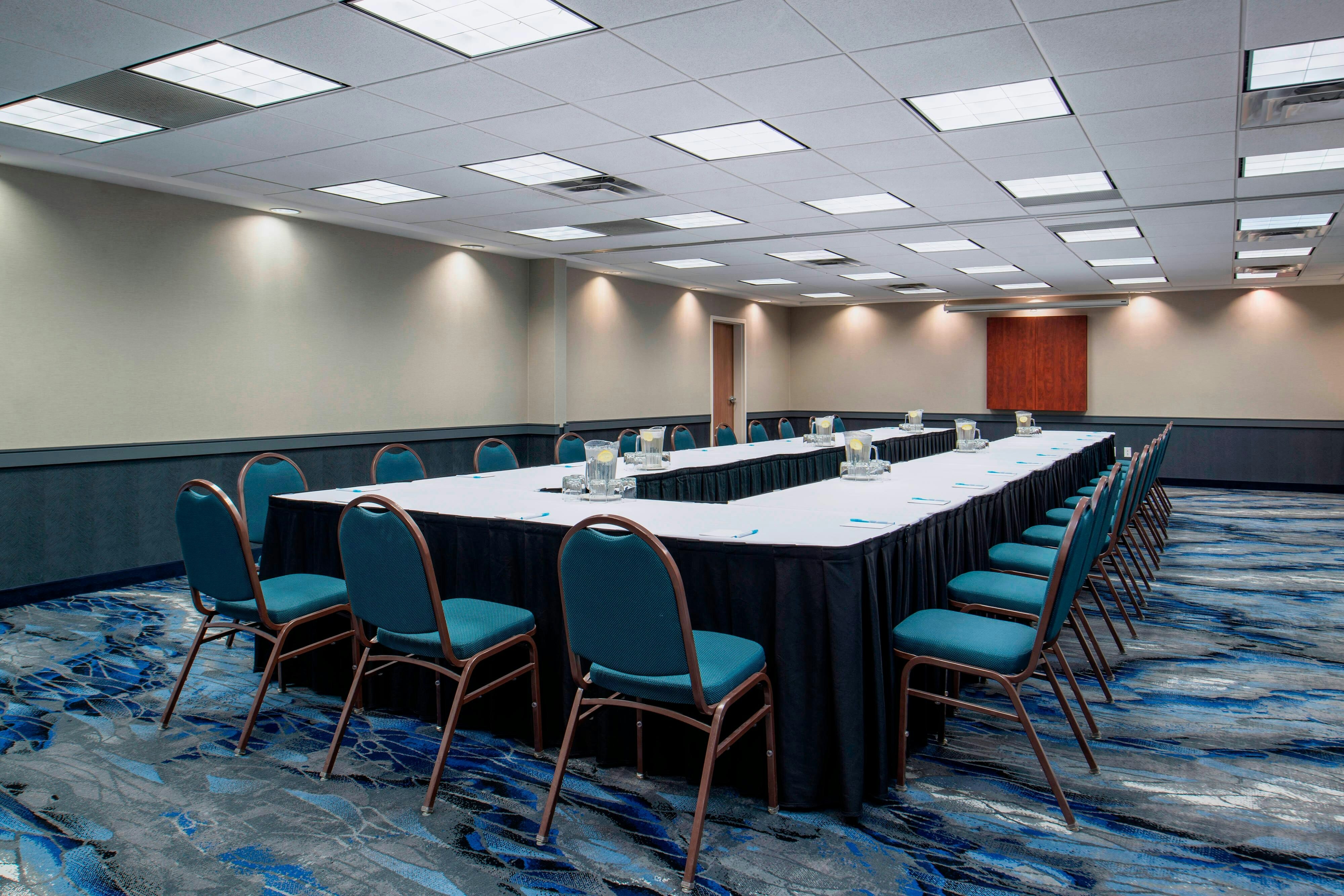 Fairfield Inn And Suites Kelowna 6/9