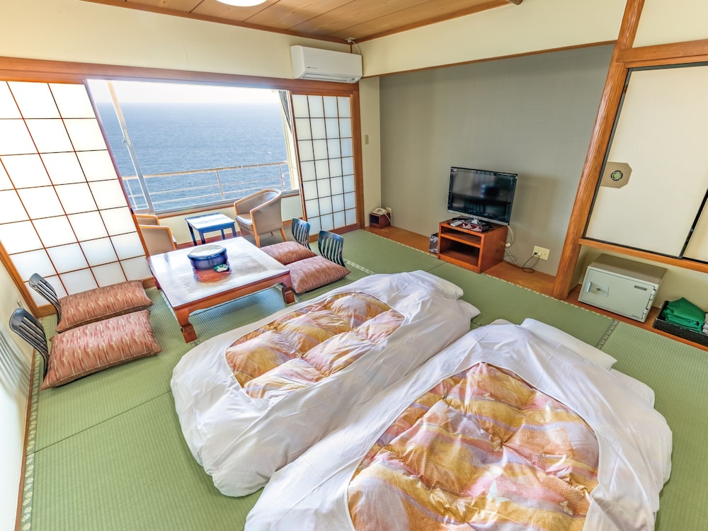 Atagawa Onsen Blue Ocean 13/50