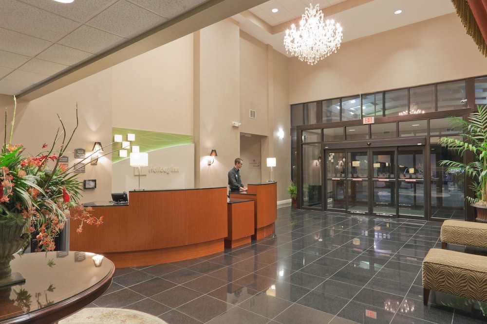 Holiday Inn Carbondale-Conference Center 10/81