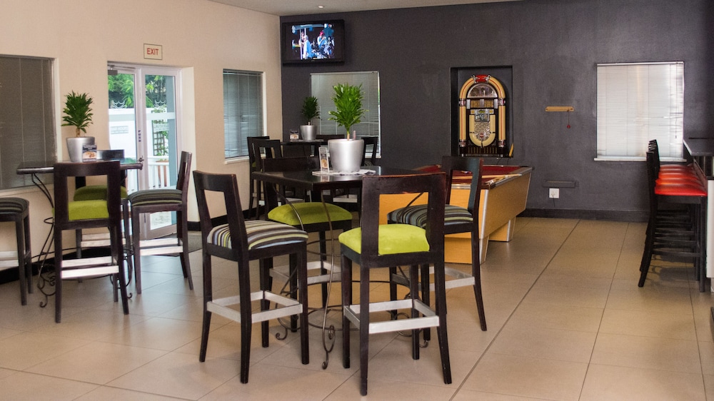 Premier Splendid Inn Bayshore 41/60