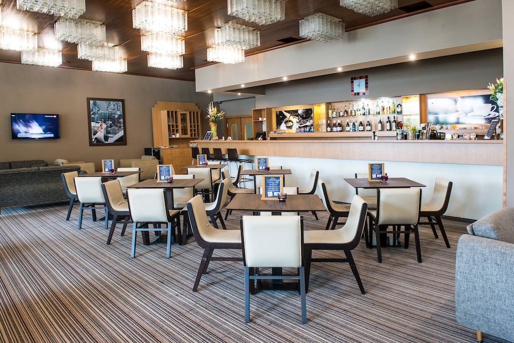 Hotel Cascade Most 44/59