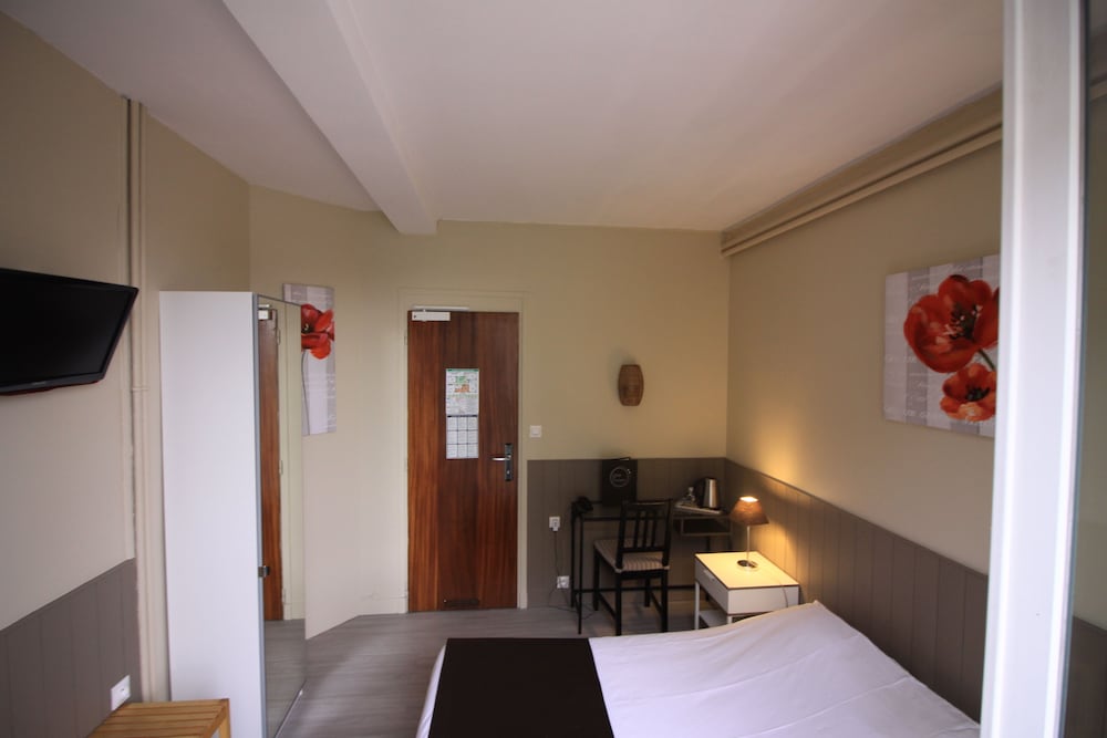 L Univers Hotel 20/41
