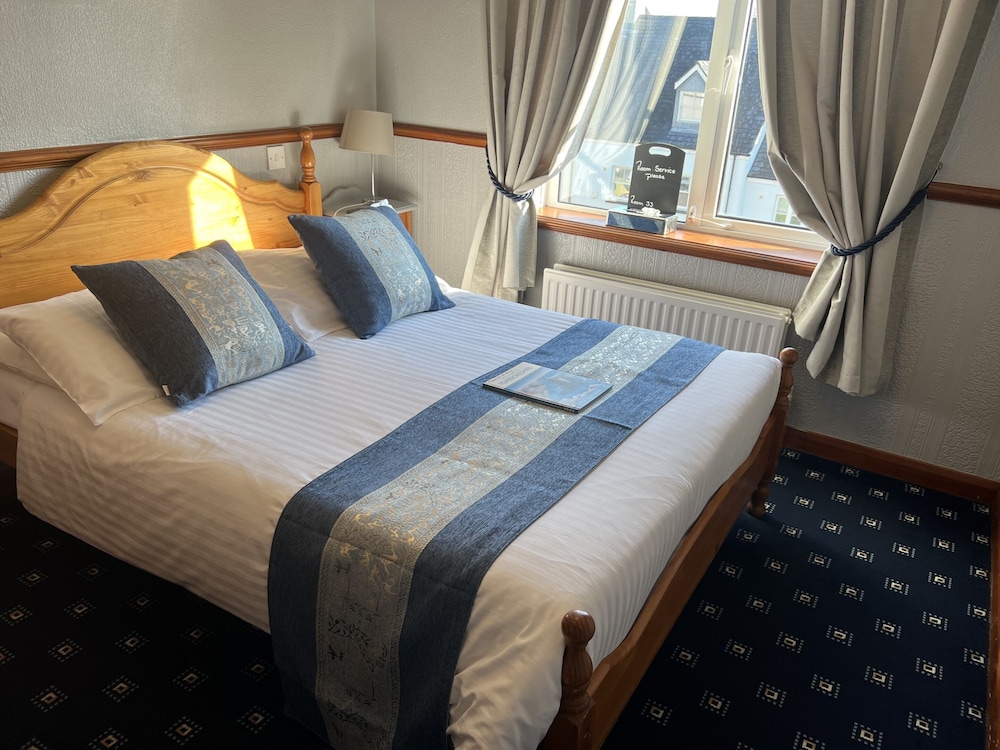 The Gower Hotel 16/35