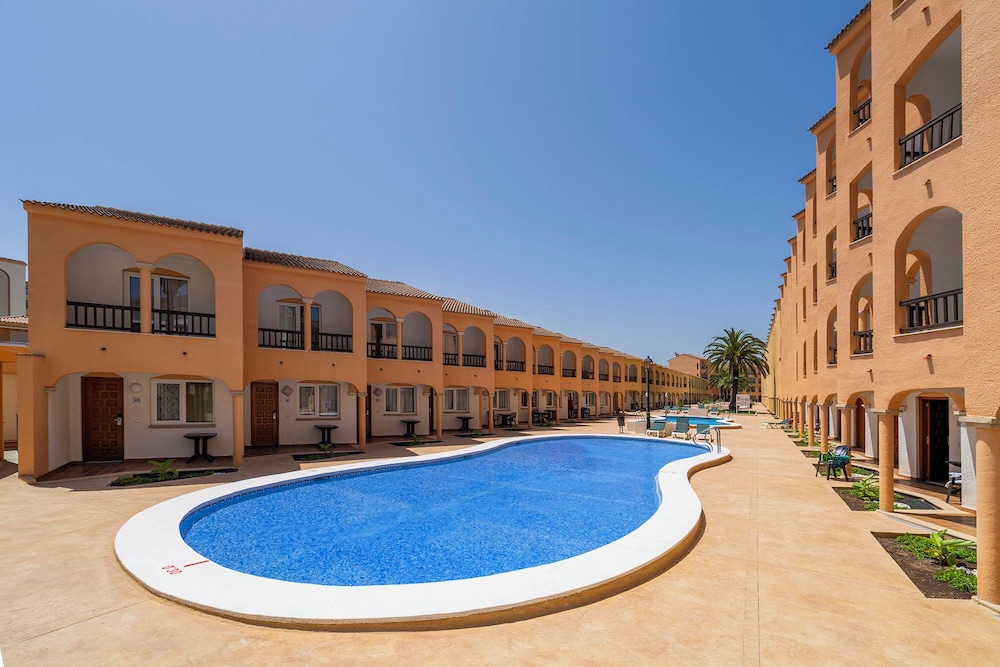 Apartamentos Turisticos Jardines del Plaza 39/50