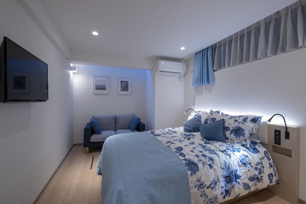 SEMI BASEMENT, BASIC, DOUBLE BED