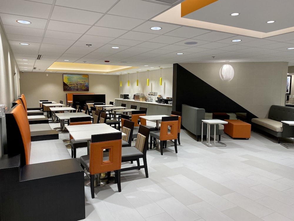 restaurant-cafeteria