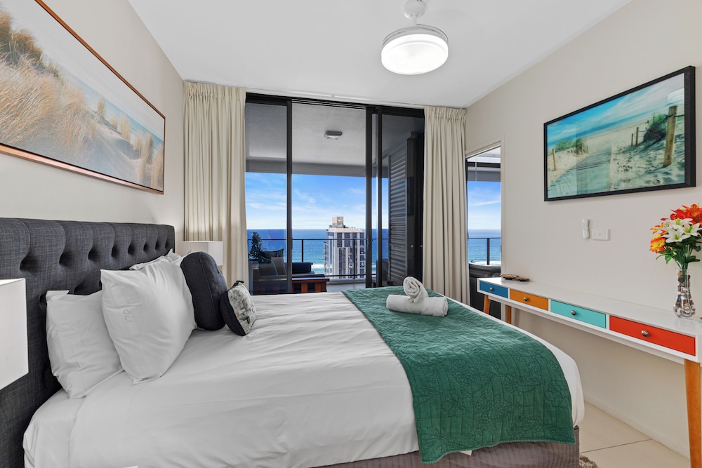 APARTMENT, QUEEN BED, OCEAN VIEW