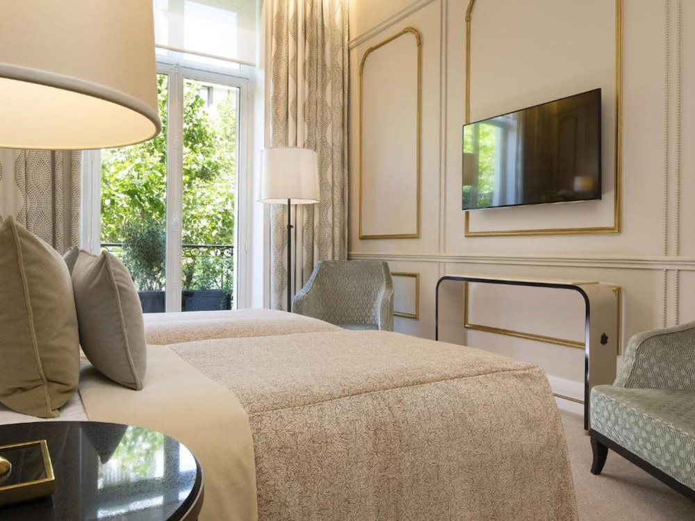 Hotel Le Narcisse Blanc Spa 25/85