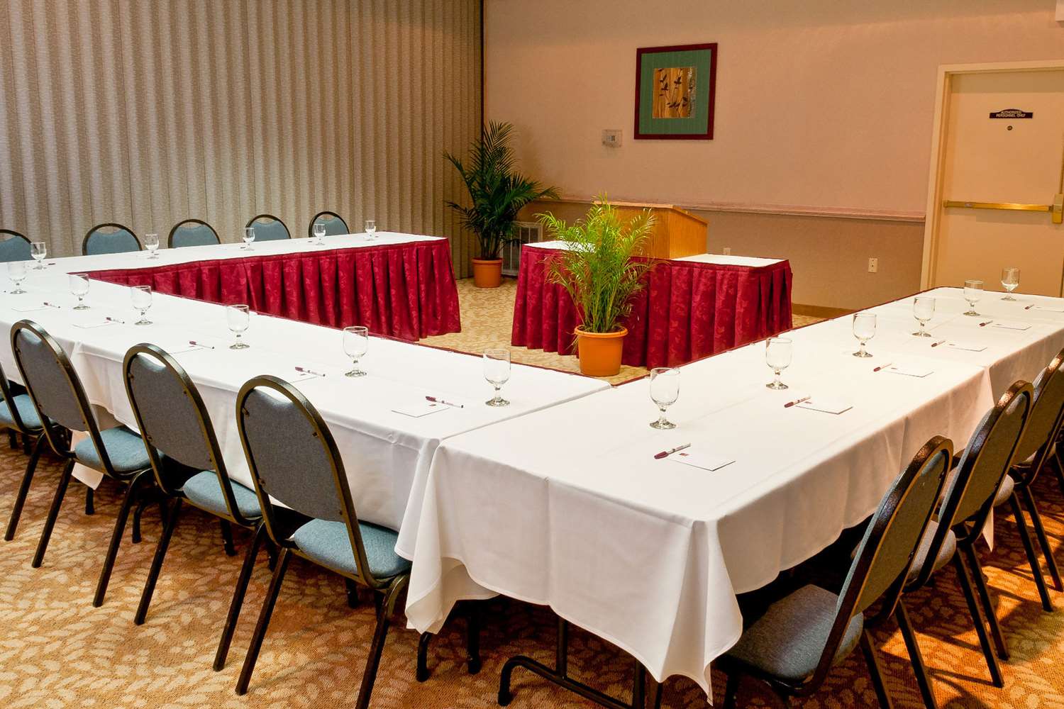 restaurant cafeteria