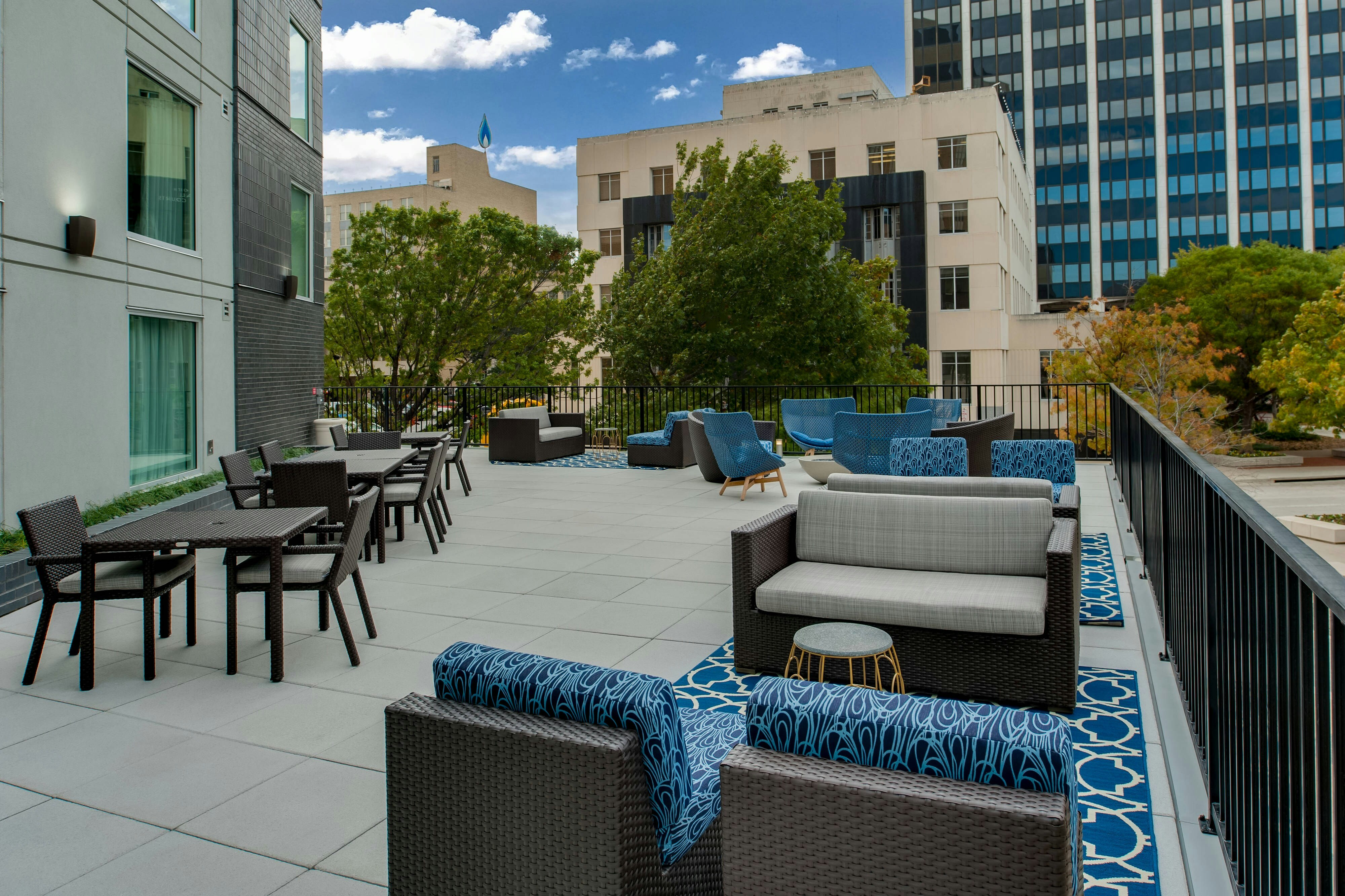 Fairfield Inn & Suites Fort Worth Downtown/Convention Center 25/47