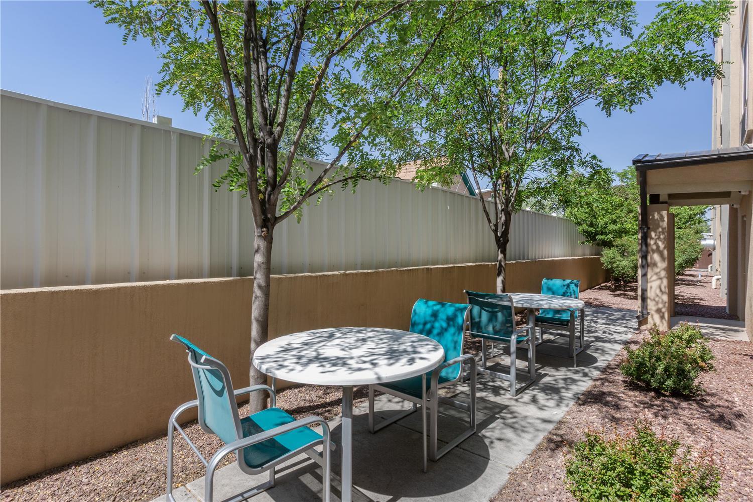 Best Western Plus Gallup Inn And Suites 30/37