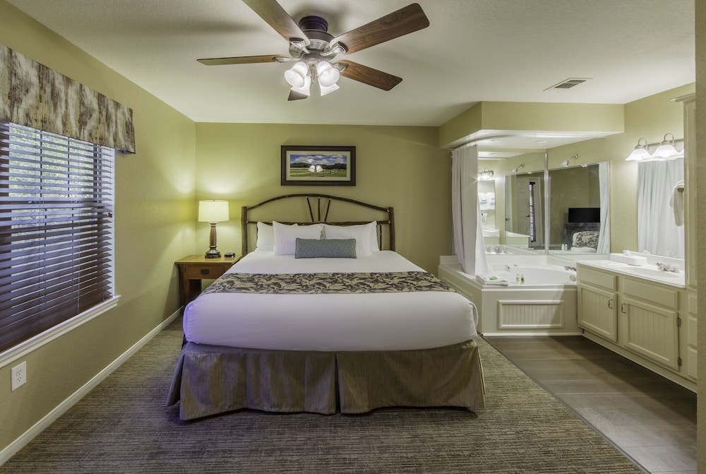 Holiday Inn Club Vacations Piney Shores Resort Lake Conroe 11/68